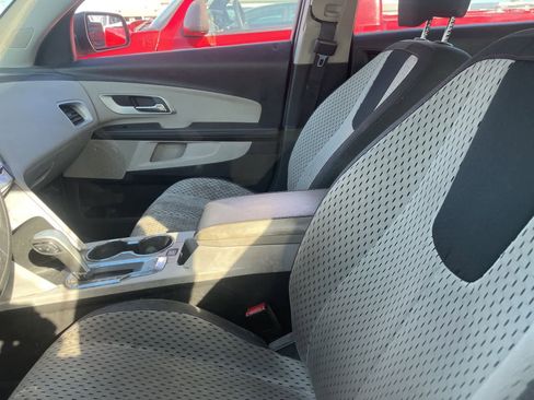 Used 2011 Chevrolet Equinox LS image 23