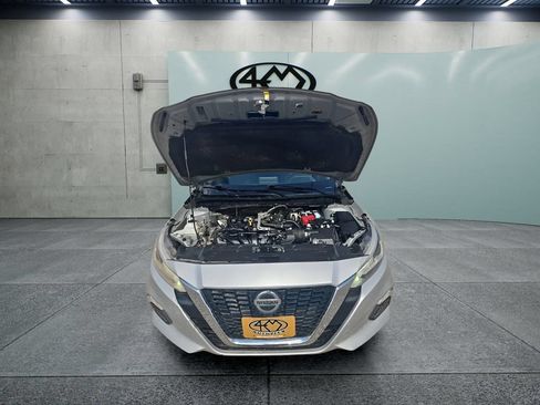 Used 2021 Nissan Altima 2.5 SV FWD image 9