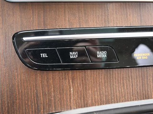 Used 2021 Mercedes-Benz GLC 300 GLC 300 image 21