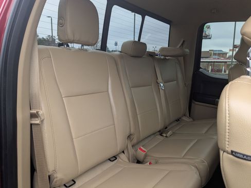 Used 2017 Ford F150 Lariat image 24