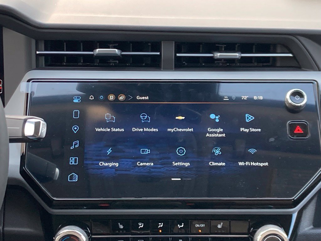 New 2027 Chevrolet Bolt LT w/ Comfort Package FWD image 12
