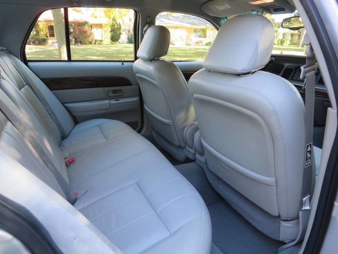 Used 2003 Mercury Grand Marquis LS image 14