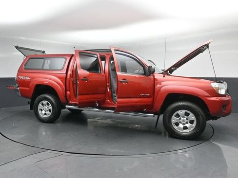 Used 2013 Toyota Tacoma 4x4 Double Cab w/ TRD Off-Road Pkg image 59