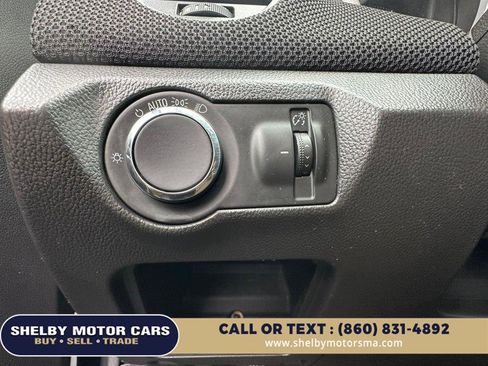 Used 2015 Chevrolet Cruze LT FWD image 14