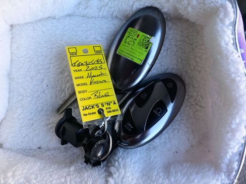 Used 2025 Hyundai Kona SEL image 21