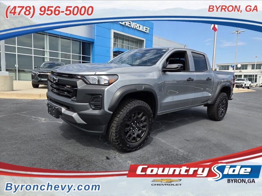 Used 2026 Chevrolet Colorado Trail Boss AWD/4WD image 1