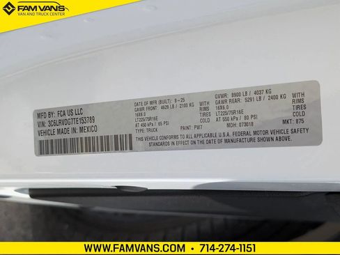 Used 2026 RAM ProMaster 2500 w/ Convenience Group FWD image 21
