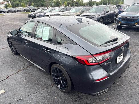 Used 2025 Honda Civic Sport image 5