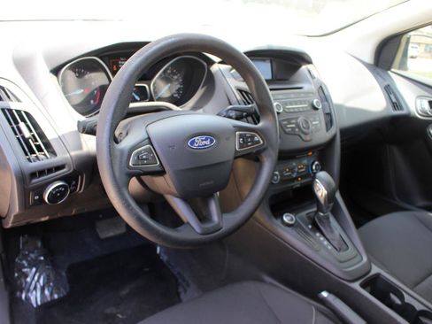 Used 2016 Ford Focus S FWD image 16