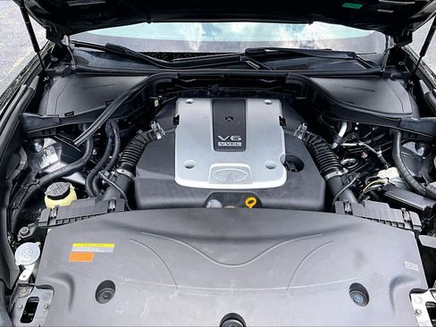 Used 2011 INFINITI M37 w/ Premium Pkg RWD image 31