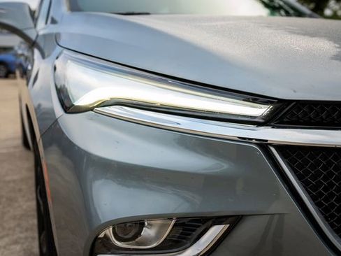 Used 2024 Buick Enclave Essence w/ Sport Touring Edition image 20