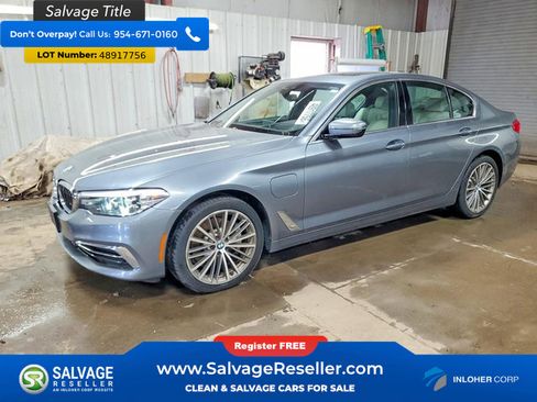 Used 2020 BMW 530e xDrive w/ Premium Package AWD/4WD image 1