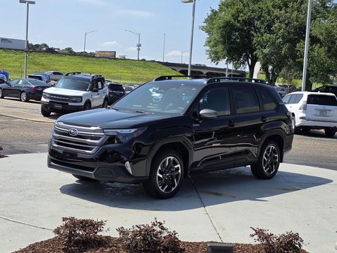 New 2026 Subaru Forester Premium AWD/4WD image 7