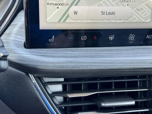 Used 2023 Ford Escape SE w/ PHEV Premium Package image 24