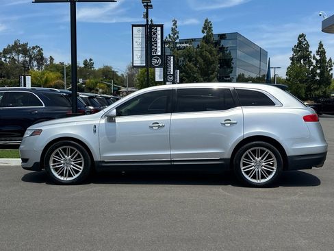 Used 2014 Lincoln MKT AWD w/ Equipment Group 201A image 6
