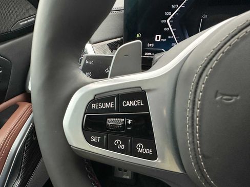 Used 2025 BMW X6 M60i image 38