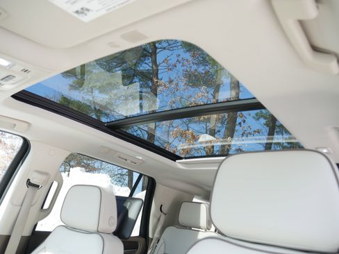 Used 2024 GMC Yukon Denali w/ Max Trailering Package image 20