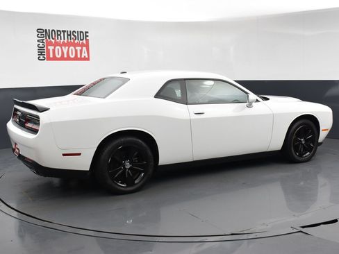 Used 2023 Dodge Challenger SXT RWD image 4