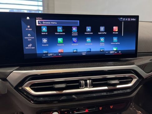 Used 2024 BMW 330i xDrive Sedan w/ M Sport Package image 21