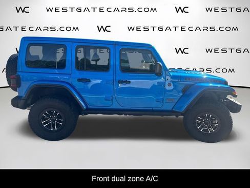 Used 2024 Jeep Wrangler Unlimited Rubicon AWD/4WD image 24