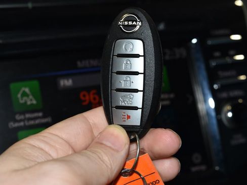Used 2024 Nissan Murano Platinum w/ Cargo Package AWD/4WD image 17