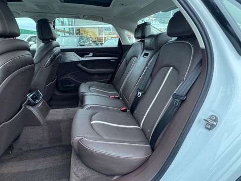 Used 2017 Audi A8 L 4.0T image 7