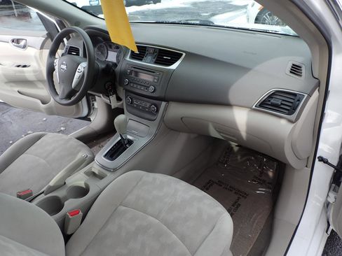 Used 2013 Nissan Sentra SV FWD image 13