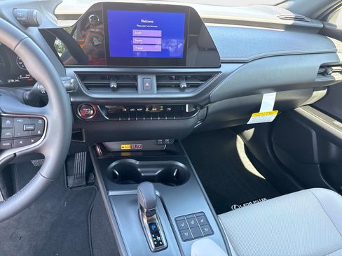 New 2026 Lexus UX 300h FWD image 21