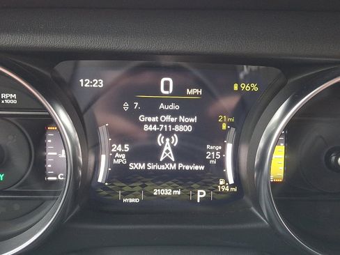 Used 2022 Jeep Wrangler Unlimited Sahara w/ Cold Weather Group image 19