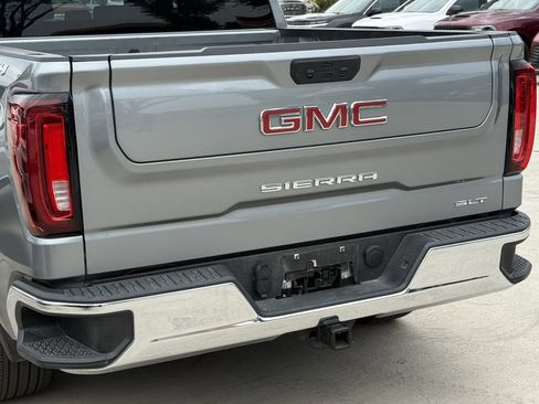 Used 2025 GMC Sierra 1500 SLT AWD/4WD image 6