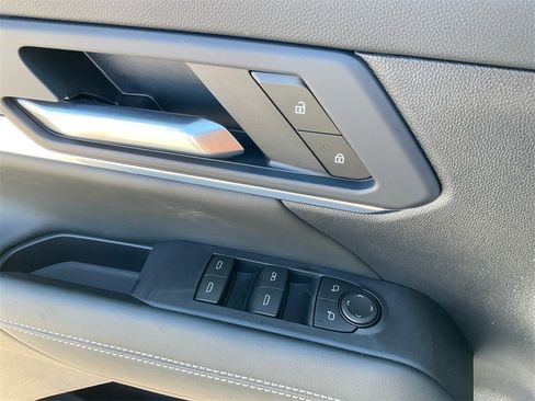 New 2026 GMC Terrain Elevation w/ Elevation Premium Package image 26