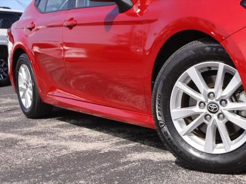 Certified 2025 Toyota Camry LE image 3