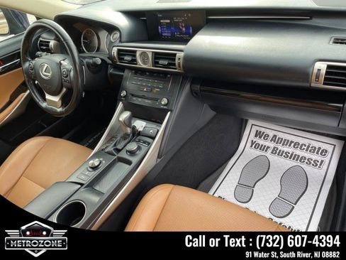 Used 2015 Lexus IS 250 AWD image 27