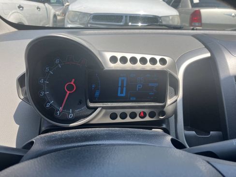 Used 2013 Chevrolet Sonic LT FWD image 4