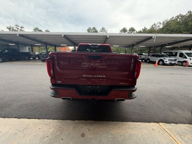 Used 2022 GMC Sierra 1500 AT4 w/ AT4 Premium Package AWD/4WD image 4
