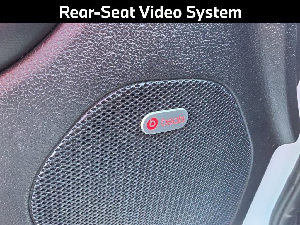 Used 2015 Dodge Durango Limited w/ Premium Group AWD/4WD image 16