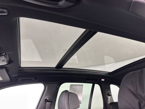 Used 2026 BMW X5 M60i w/ Climate Comfort Package image 23