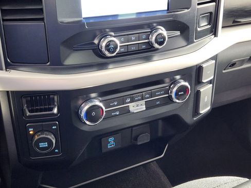 Used 2022 Ford F150 XLT w/ Equipment Group 301A Mid image 24