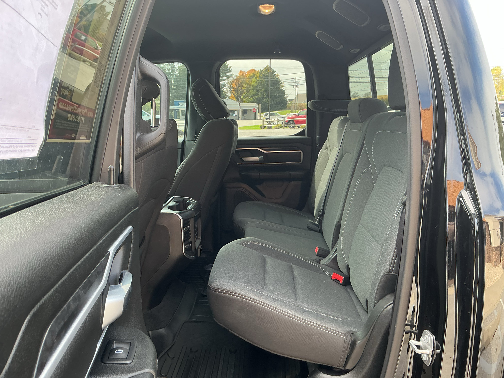 Used 2022 RAM 1500 Big Horn w/ Night Edition AWD/4WD image 24