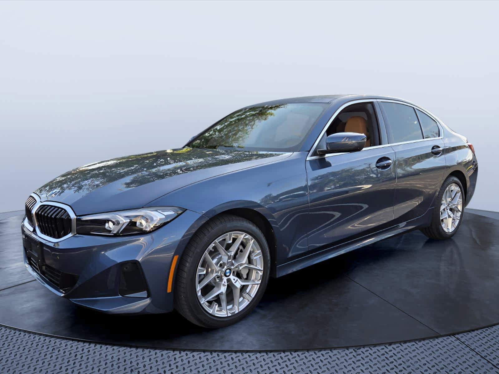 Used 2026 BMW 330i Sedan RWD image 7