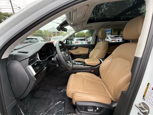 Used 2023 Audi Q7 3.0T Prestige AWD/4WD image 12