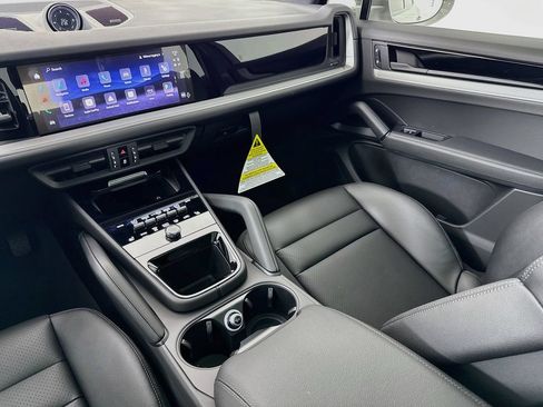 New 2026 Porsche Cayenne AWD/4WD image 26