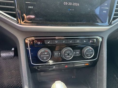 Used 2023 Volkswagen Atlas SE image 22