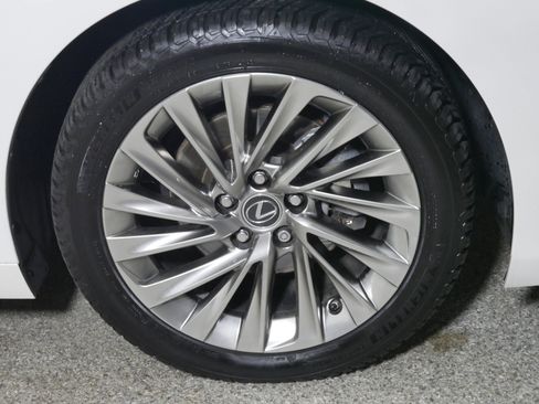 Used 2023 Lexus ES 350 Ultra Luxury w/ Accessory Package (Z1) FWD image 15
