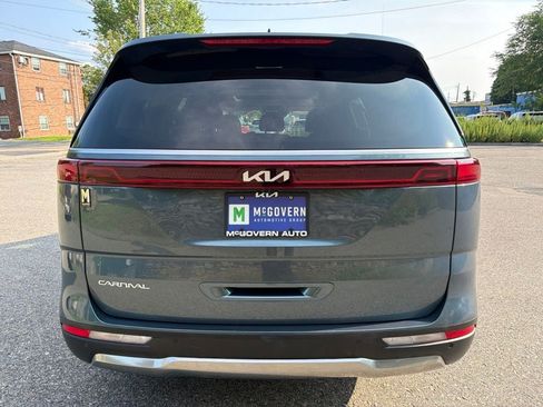 Certified 2024 Kia Carnival SX Prestige FWD image 6