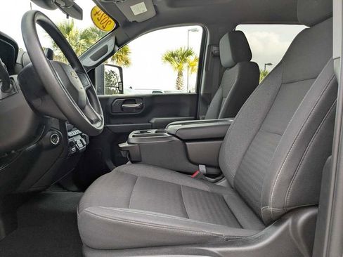 Certified 2024 Chevrolet Silverado 2500 Custom w/ Custom Convenience Package image 20