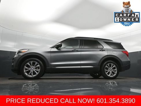 Used 2023 Ford Explorer XLT w/ Equipment Group 202A AWD/4WD image 39