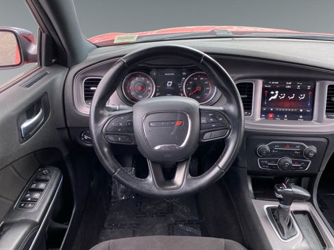 Used 2023 Dodge Charger SXT RWD image 12