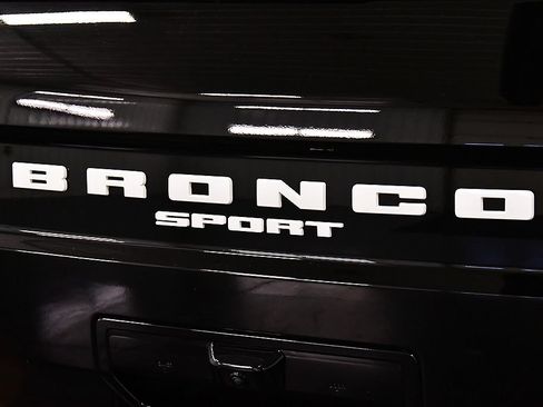 Used 2025 Ford Bronco Sport Badlands w/ Badlands Tech Package AWD/4WD image 11