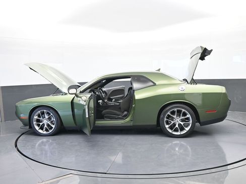 Used 2021 Dodge Challenger GT image 66